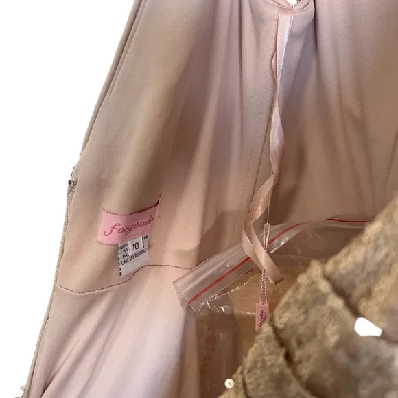 Champagne Glitz Glam Gown - Picture 9 of 10